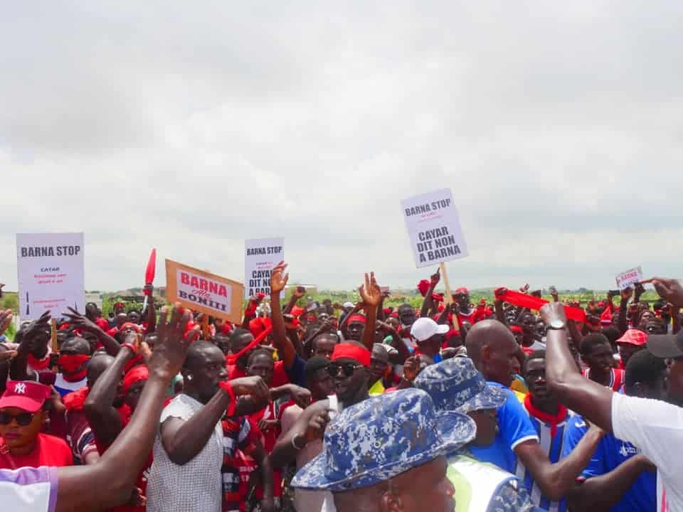 SENEGAL: Opening of a trial against a fishmeal factory in Thiès©Collectif Taxawu Cayar