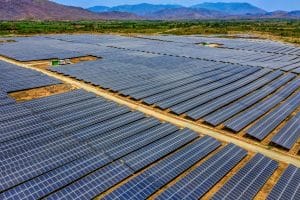 ECOWAS: Towards the construction of a 150 MWp solar park connected to the WAPP© Nguyen Quang Ngoc Tonkin/Shutterstock