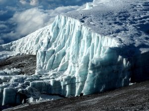 AFRICA: Mount Kilimanjaro ice cap could disappear by 2050©Alexander Chizhenok/shutterstock