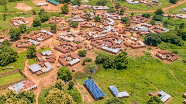 BURKINA FASO: AMP programme launched for electrification via solar mini-grids © World Bank