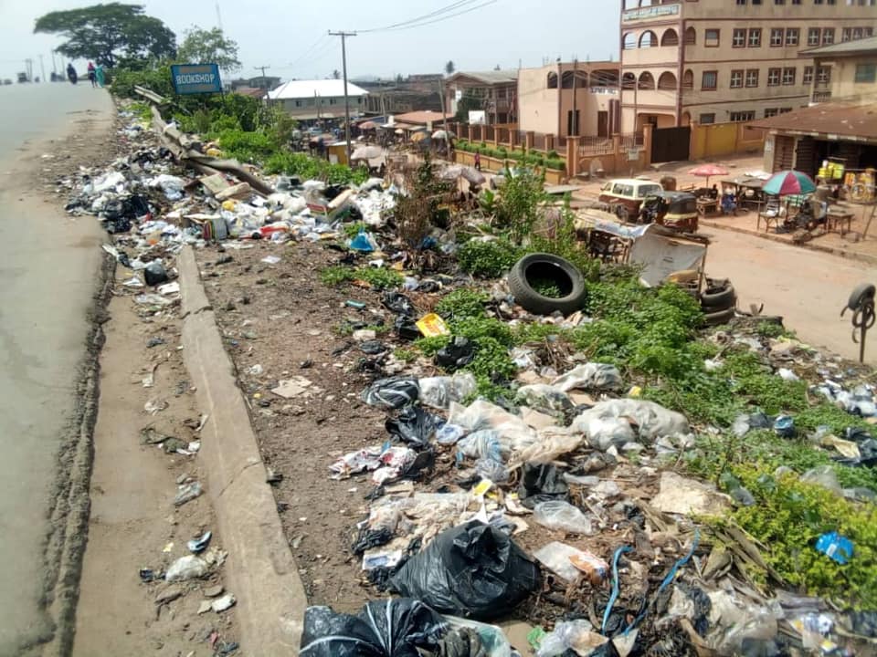 NIGERIA : l’État Oyo durcit le ton face à la gestion anarchique des déchets ©Oyowma