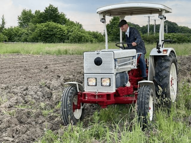 RWANDA: Volkswagen to supply electric tractors to farmers in Gashora© Volkswagen