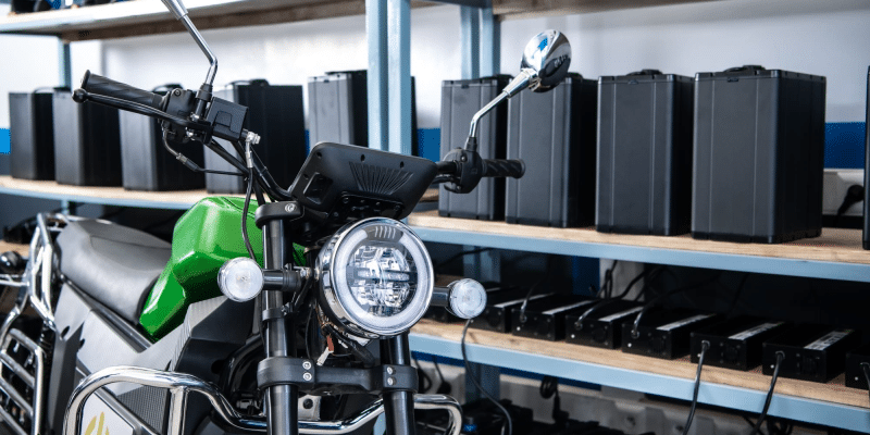 AFRIQUE : Spiro va réceptionner 1 000 cellules de batteries pour ses motos électriques©Spiro