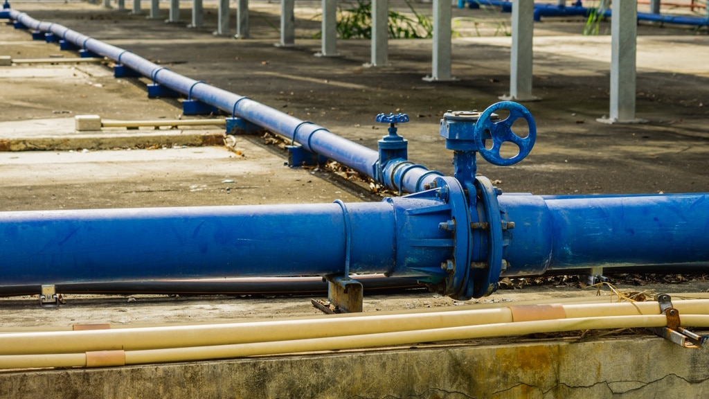 MAURITANIA: instability of drinking water supply makes people of Nouakchott thirsty©Yuthtana artkla/Shutterstock