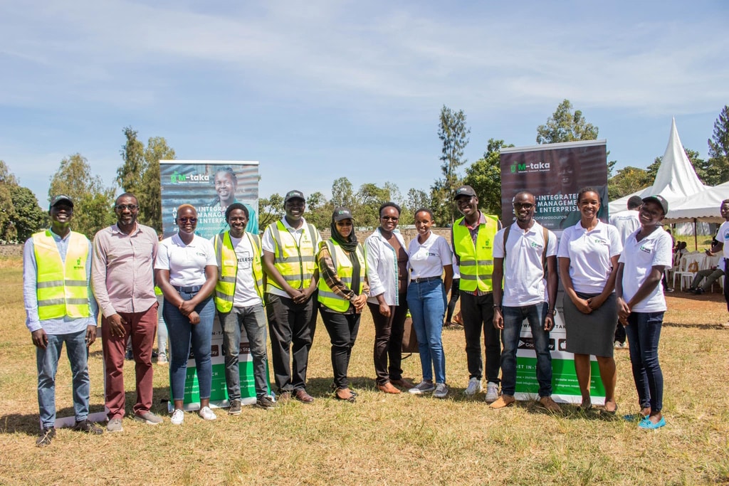 KENYA : à Kisumu, une application mobile pour lutter contre la pollution plastique ©M-Taka