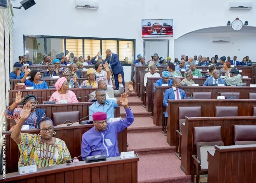 BÉNIN: le parlement examine un projet de loi très attendu sur l’urbanisme durable © PARLEMENT BÉNIN