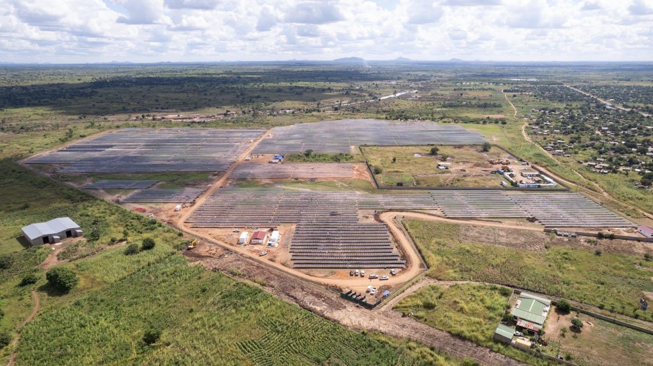 MOZAMBIQUE: Cuamba solar power plant goes into service with storage ...