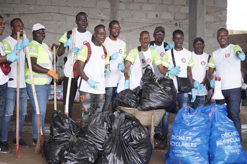 Ivory Coast: Adjame station in Abidjan cleared of plastic waste ©Solibra