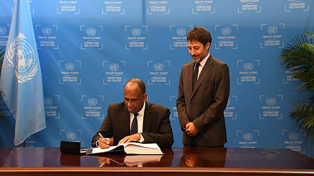 Treaty on the High Seas: Congo, Ghana and 73 other countries sign the text at the UN © UN