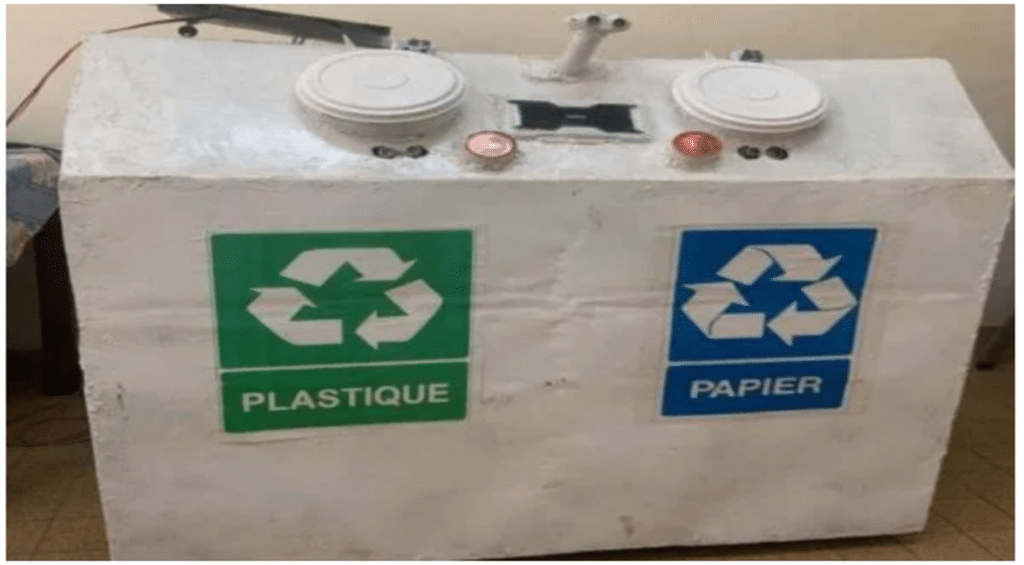 DRC: High-tech garbage can arrives in Kinshasa to reform solid waste sorting © Faculty of Petroleum - University of Kinshasa