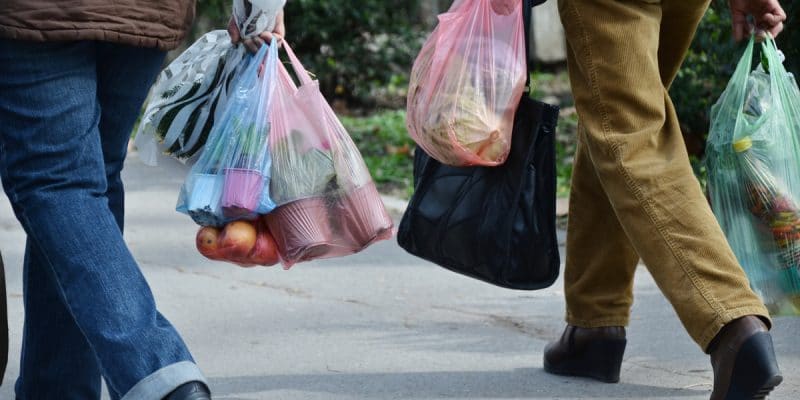 AFRIQUE DU SUD : le plastique biodégradable du CSIR primé par le Pnue ©Emilija miljkovic/Shutterstock