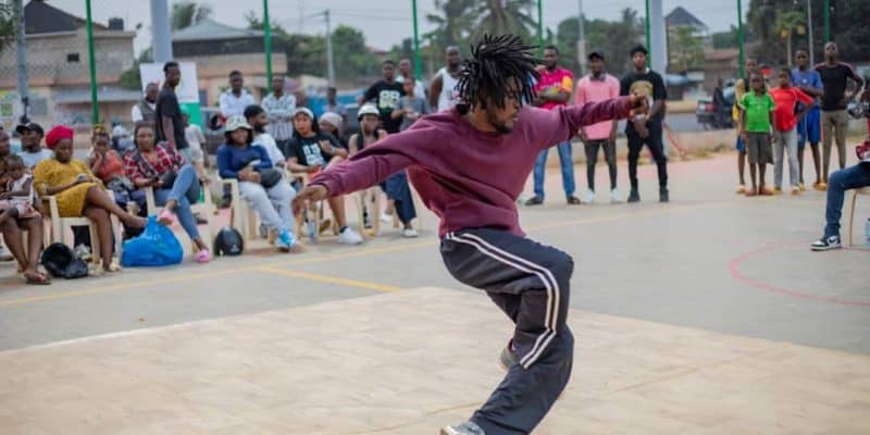 TOGO: sports dance choreographs sustainable waste management © Togolese Federation of Sports Dance (FTDS)