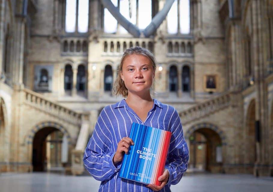 In "Le grand livre du climat", a collective of authors explain ecological emergency © Greta Thunberg