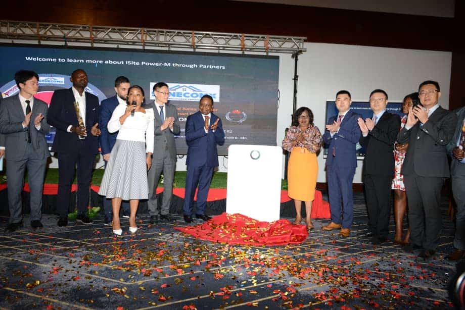 CAMEROON: Power-M, Huawei's hybrid power management system launched in Yaoundé©Huawei