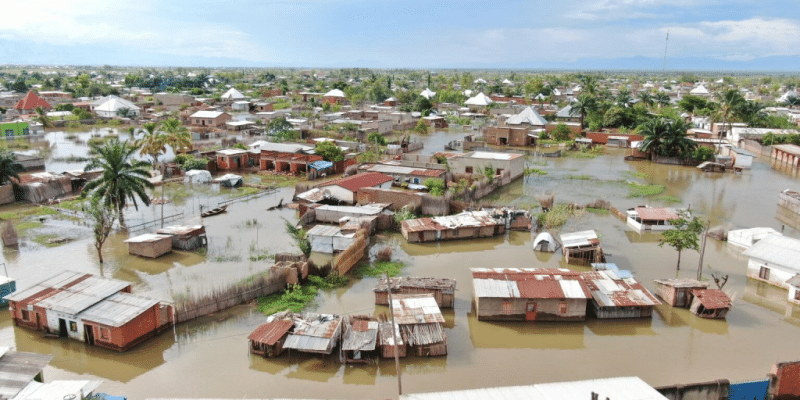 The ordeal of 200,000 survivors of El Niño floods in Burundi © UNICEF/UNI569387/UNICEF Burundi